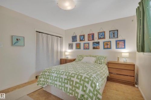 5331 105 Street Nw, Edmonton, AB - Indoor Photo Showing Bedroom