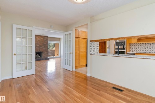 #7 14824 45 Av Nw, Edmonton, AB - Indoor