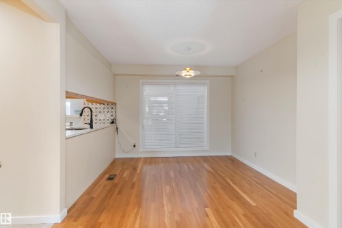 #7 14824 45 Av Nw, Edmonton, AB - Indoor Photo Showing Other Room