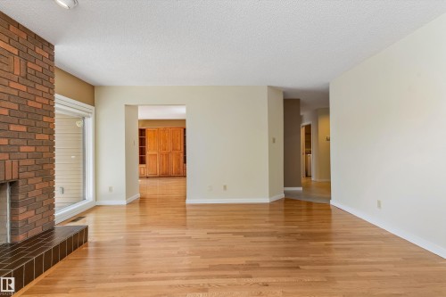 #7 14824 45 Av Nw, Edmonton, AB - Indoor With Fireplace
