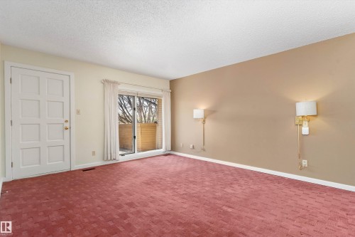 #7 14824 45 Av Nw, Edmonton, AB - Indoor Photo Showing Other Room