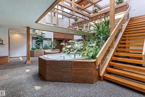 #7 14824 45 Av Nw, Edmonton, AB - Indoor Photo Showing Other Room
