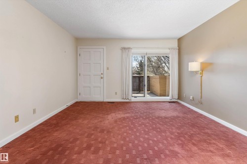 #7 14824 45 Av Nw, Edmonton, AB - Indoor Photo Showing Other Room