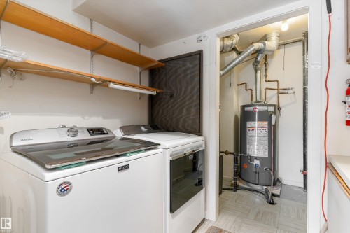#7 14824 45 Av Nw, Edmonton, AB - Indoor Photo Showing Laundry Room