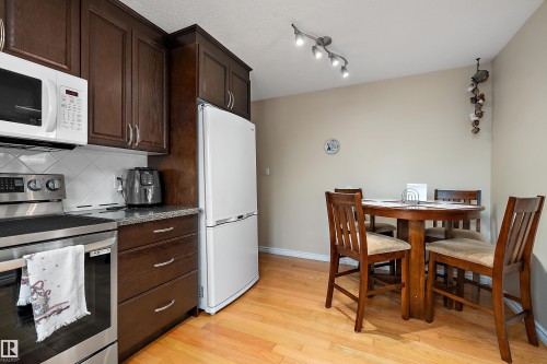 5507 51 Street, Leduc, AB - Indoor