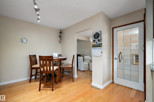 5507 51 Street, Leduc, AB - Indoor Photo Showing Dining Room