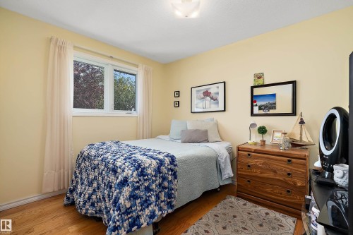 5507 51 Street, Leduc, AB - Indoor Photo Showing Bedroom