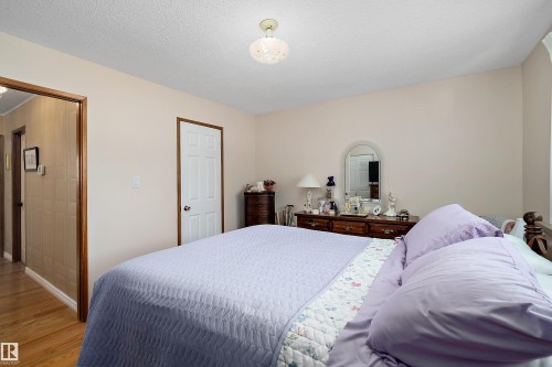 5507 51 Street, Leduc, AB - Indoor Photo Showing Bedroom