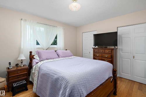 5507 51 Street, Leduc, AB - Indoor Photo Showing Bedroom