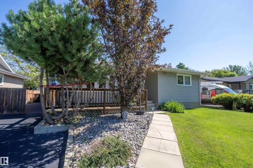 5507 51 Street, Leduc, AB - Outdoor