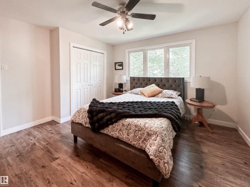 37 Ash Crescent, St. Albert, AB - Indoor Photo Showing Bedroom
