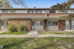 5724 143 Avenue NW  Edmonton, AB T5A 1K1