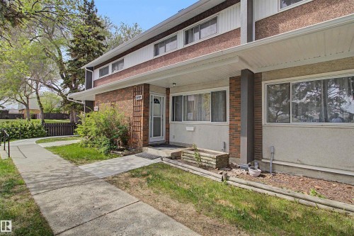 5724 143 Avenue Nw, Edmonton, AB - Outdoor