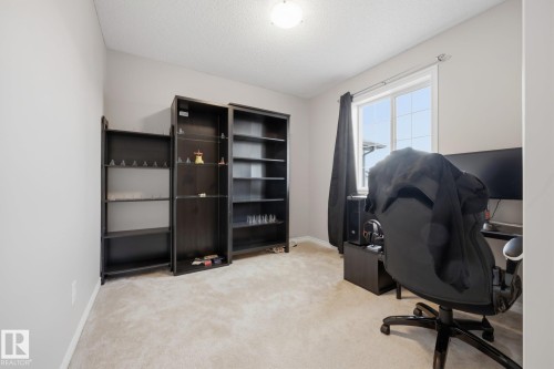 73 Dalquist Bay, Leduc, AB - Indoor