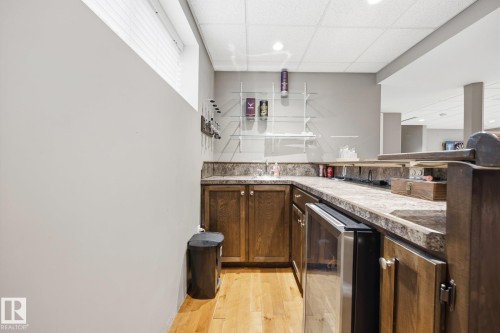 73 Dalquist Bay, Leduc, AB - Indoor