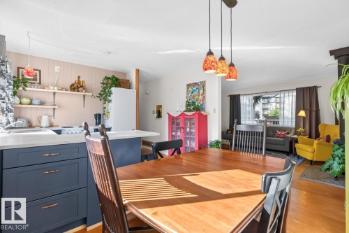 9603 79 Street Nw, Edmonton, AB - Indoor Photo Showing Dining Room