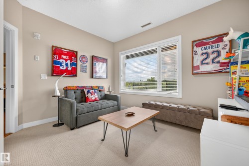 #115 35 Sturgeon Rd, St. Albert, AB - Indoor Photo Showing Living Room