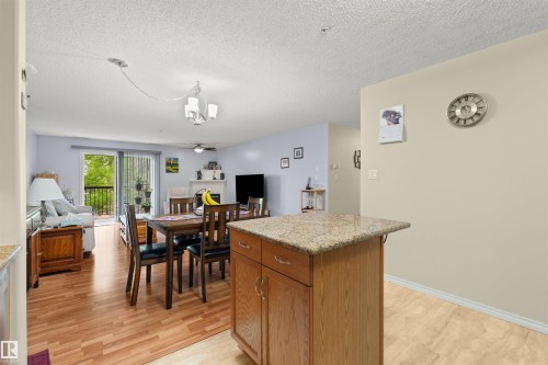 #218 2098 Blackmud Creek Dr Sw, Edmonton, AB - Indoor Photo Showing Dining Room