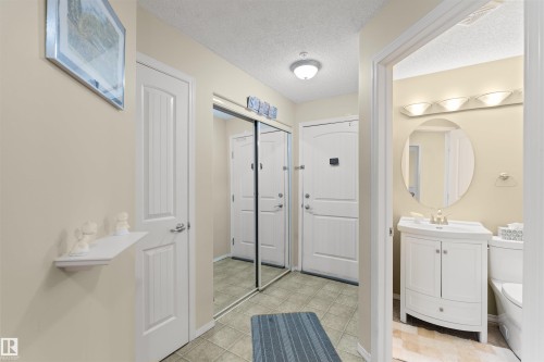 #218 2098 Blackmud Creek Dr Sw, Edmonton, AB - Indoor