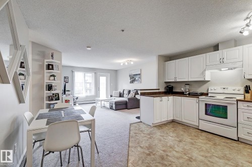#203 111 Edwards Dr Sw, Edmonton, AB - Indoor Photo Showing Kitchen
