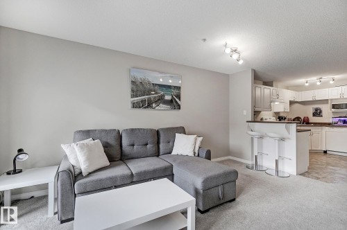 #203 111 Edwards Dr Sw, Edmonton, AB - Indoor Photo Showing Other Room
