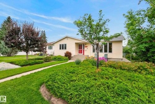 10623 67 Street Nw, Edmonton, AB - Outdoor