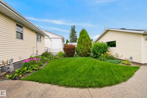 10623 67 Street Nw, Edmonton, AB - Outdoor With Exterior