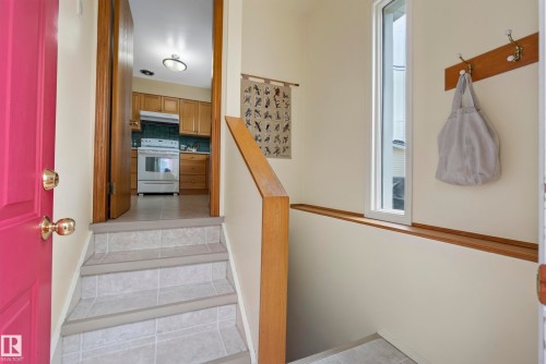 10623 67 Street Nw, Edmonton, AB - Indoor Photo Showing Other Room