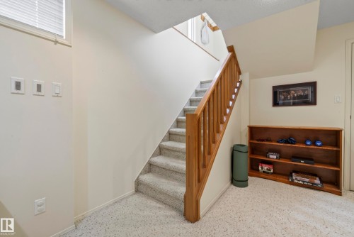 10623 67 Street Nw, Edmonton, AB - Indoor Photo Showing Other Room