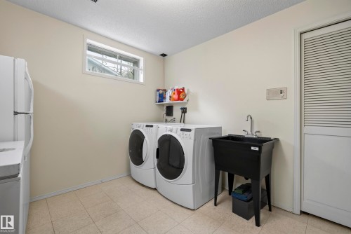 10623 67 Street Nw, Edmonton, AB - Indoor Photo Showing Laundry Room