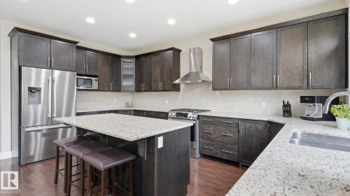 9847 92 Avenue Nw, Edmonton, AB - Indoor Photo Showing Kitchen With Stainless Steel Kitchen With Upgraded Kitchen