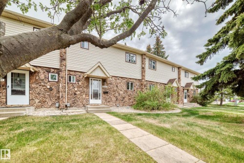 9323 Morinville Drive   Morinville, AB T8R 1J9