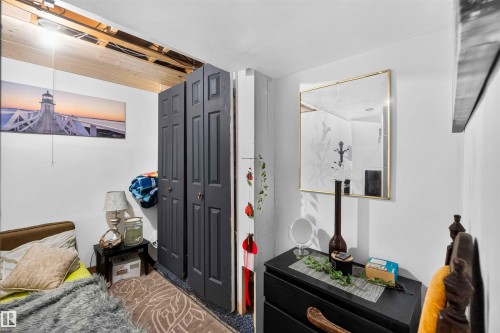 Additional content - 17127 109 Street Nw, Edmonton, AB - Indoor Photo Showing Other Room