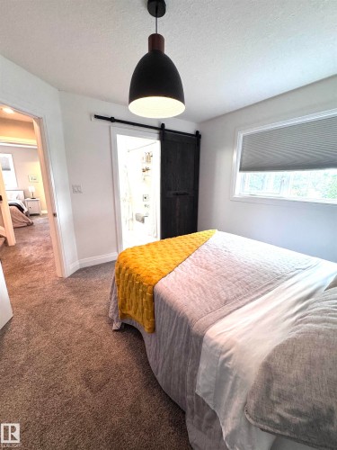 7004 97 Street Nw, Edmonton, AB - Indoor Photo Showing Bedroom