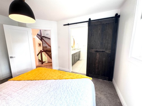7004 97 Street Nw, Edmonton, AB - Indoor Photo Showing Bedroom