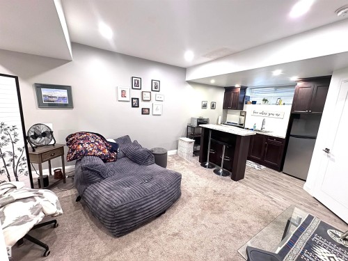 7004 97 Street Nw, Edmonton, AB - Indoor Photo Showing Other Room