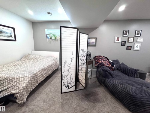 7004 97 Street Nw, Edmonton, AB - Indoor Photo Showing Bedroom