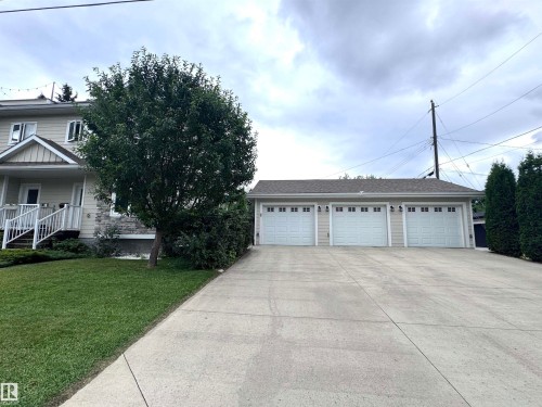 7004 97 Street Nw, Edmonton, AB - Outdoor With Deck Patio Veranda