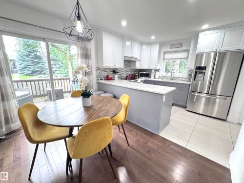 7004 97 Street Nw, Edmonton, AB - Indoor Photo Showing Dining Room