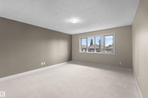 843 Armitage Wynd Sw, Edmonton, AB - Indoor Photo Showing Other Room