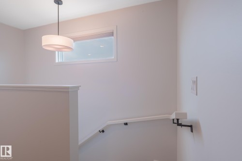 4804 Cawsey Terrace Sw, Edmonton, AB - Indoor Photo Showing Other Room