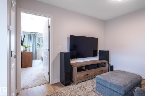 4804 Cawsey Terrace Sw, Edmonton, AB - Indoor