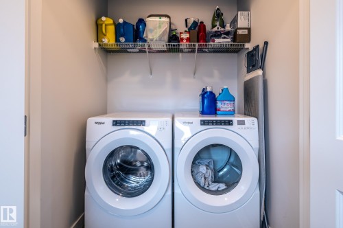 4804 Cawsey Terrace Sw, Edmonton, AB - Indoor Photo Showing Laundry Room