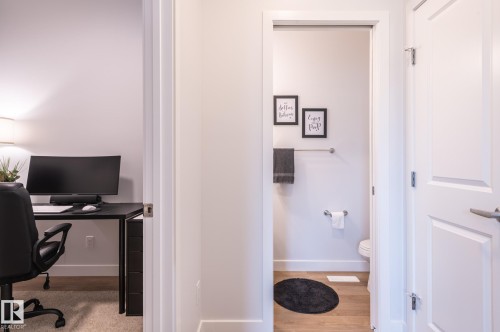 4804 Cawsey Terrace Sw, Edmonton, AB - Indoor Photo Showing Office