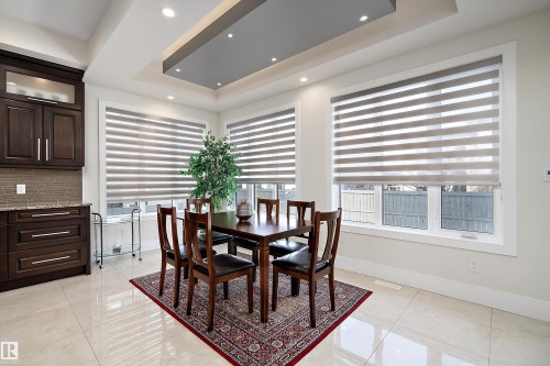 3644 Westcliff Way Sw, Edmonton, AB - Indoor Photo Showing Dining Room