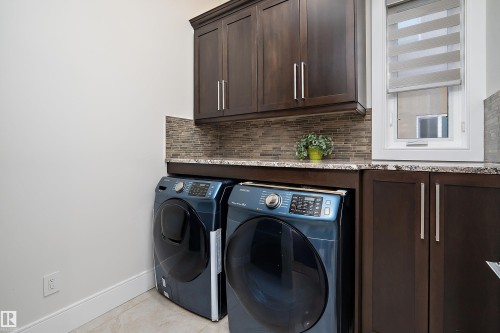 3644 Westcliff Way Sw, Edmonton, AB - Indoor Photo Showing Laundry Room