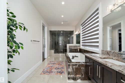 3644 Westcliff Way Sw, Edmonton, AB - Indoor