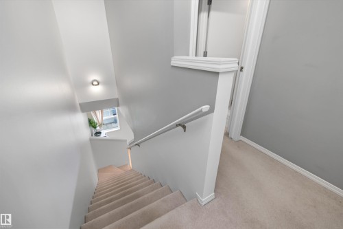 #83 8304 11 Av Sw, Edmonton, AB - Indoor Photo Showing Other Room