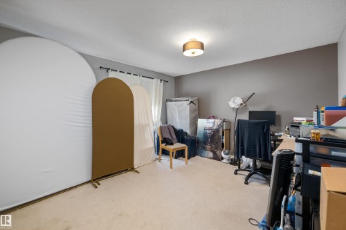 #83 8304 11 Av Sw, Edmonton, AB - Indoor