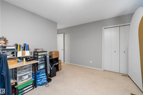 #83 8304 11 Av Sw, Edmonton, AB - Indoor Photo Showing Other Room